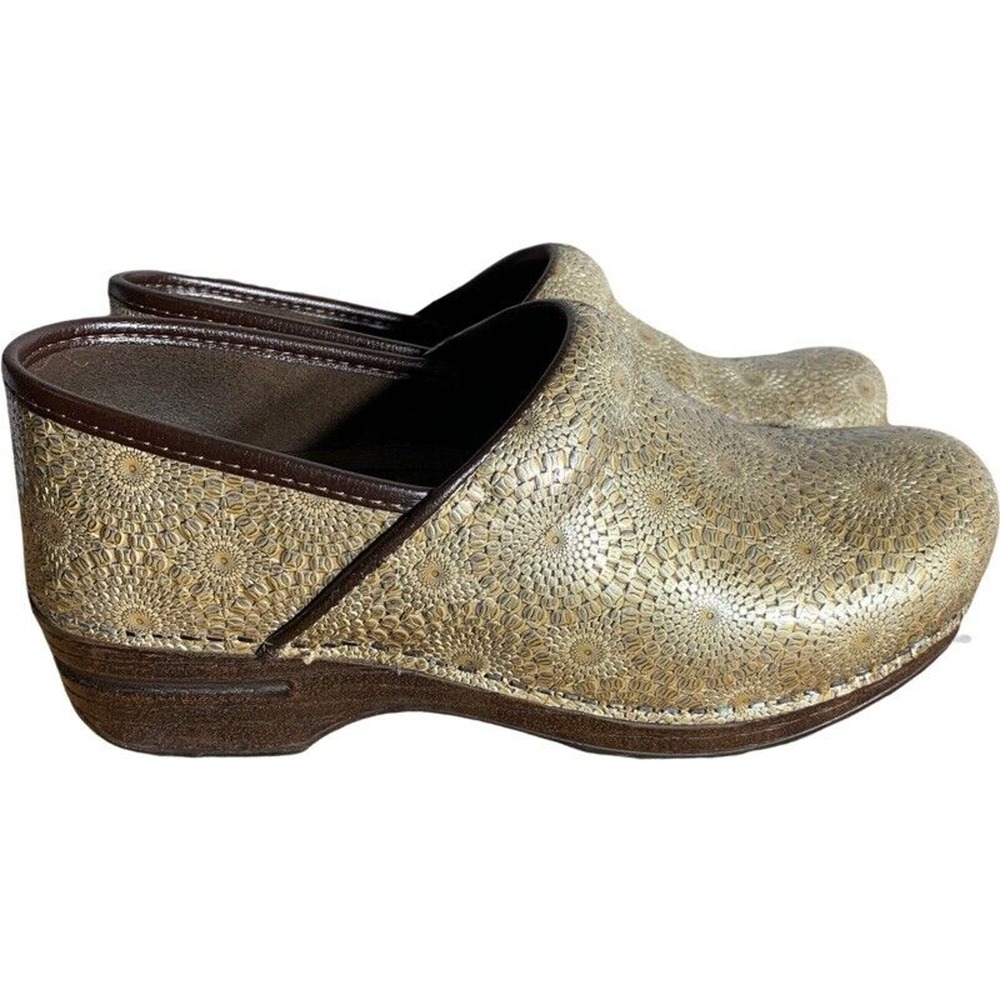 Dansko Clogs Womens 38 Gold / Brown Embossed Leather/ Floral Pattern XP